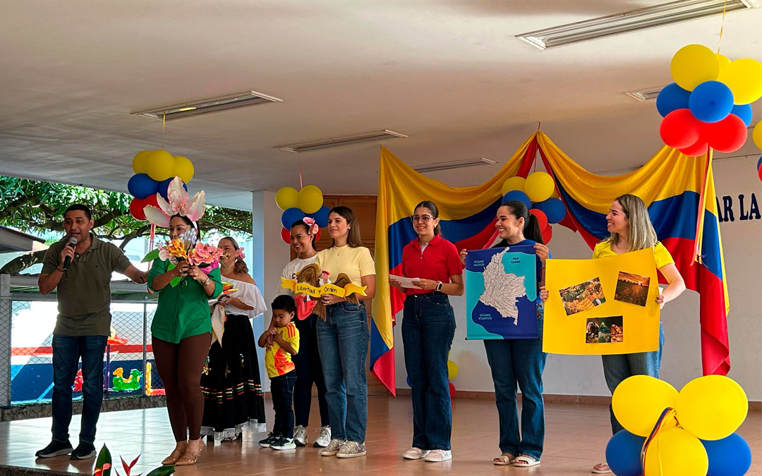 HOY CELEBRAMOS LO QUE SOMOS